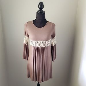 Pomelo Tan W/ Lace Detail Bell Sleeve Blouse Large